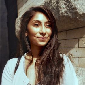 Meet your Posher, Ria